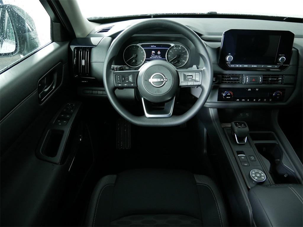 new 2025 Nissan Pathfinder car, priced at $39,450