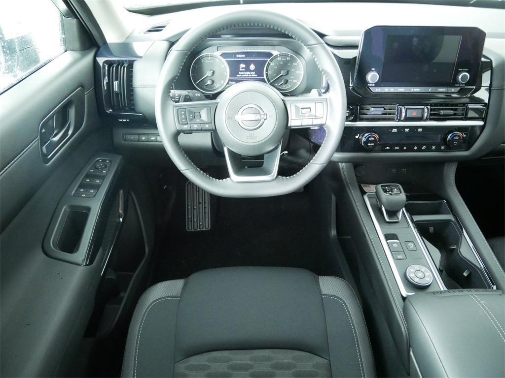 new 2025 Nissan Pathfinder car, priced at $42,328