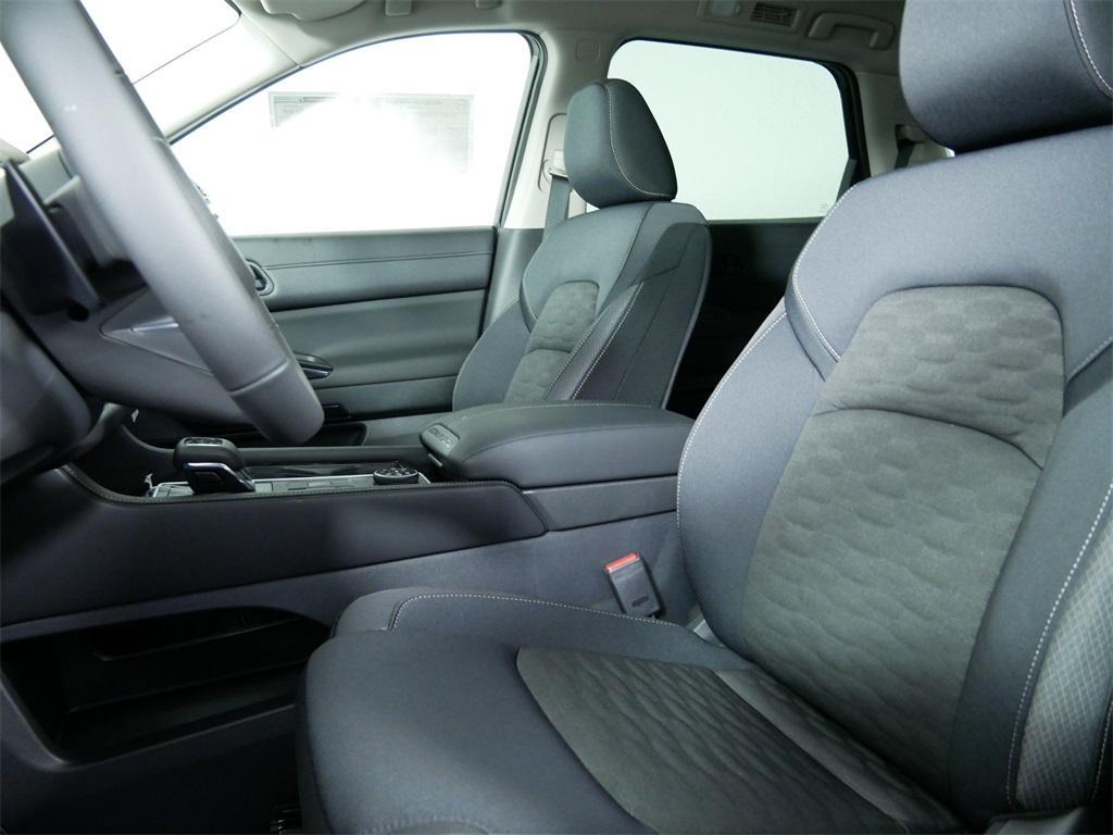 new 2025 Nissan Pathfinder car, priced at $42,328