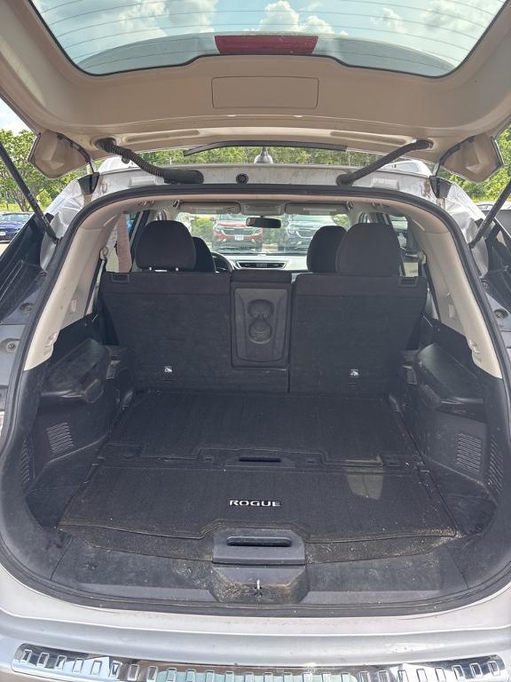 used 2015 Nissan Rogue car, priced at $10,999