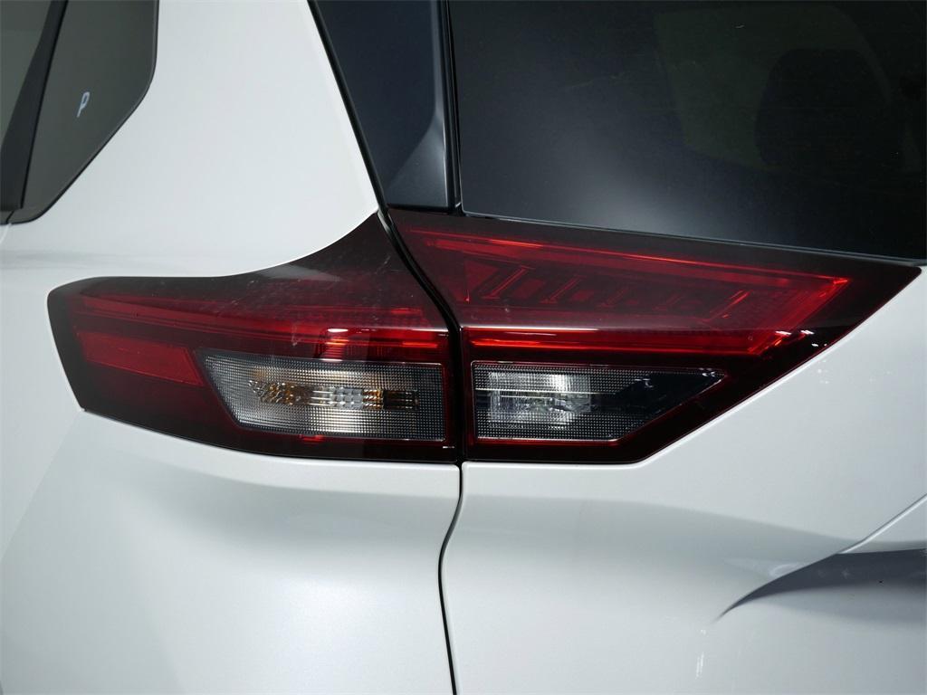 new 2025 Nissan Rogue car, priced at $33,335