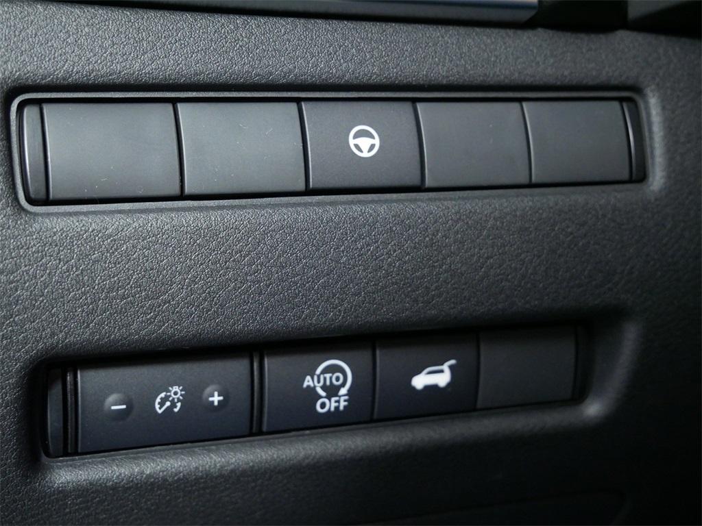 new 2025 Nissan Rogue car, priced at $33,335