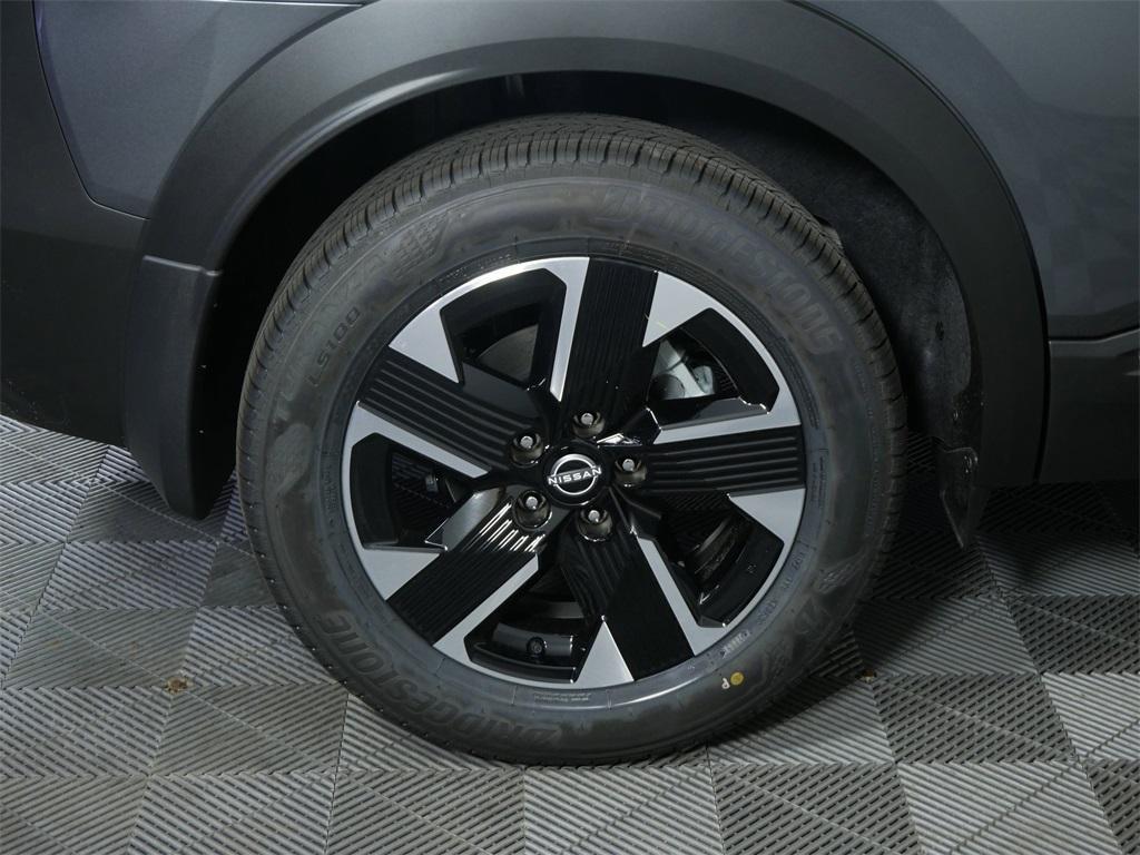 new 2025 Nissan Kicks car, priced at $28,508