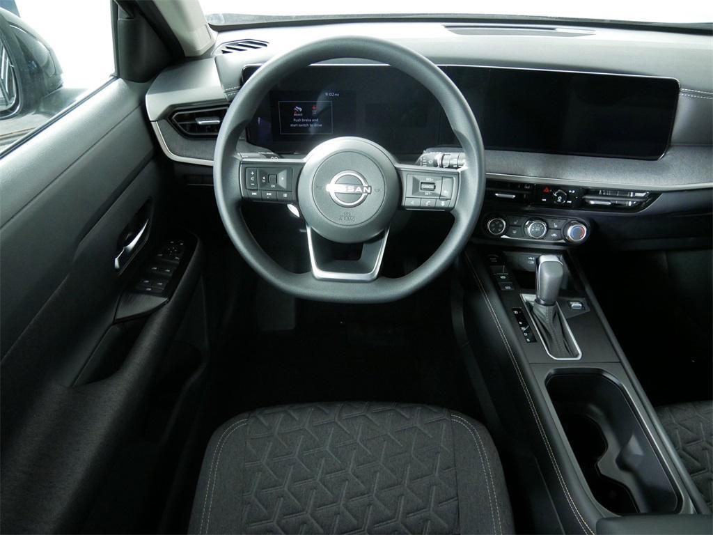 new 2025 Nissan Kicks car, priced at $28,508