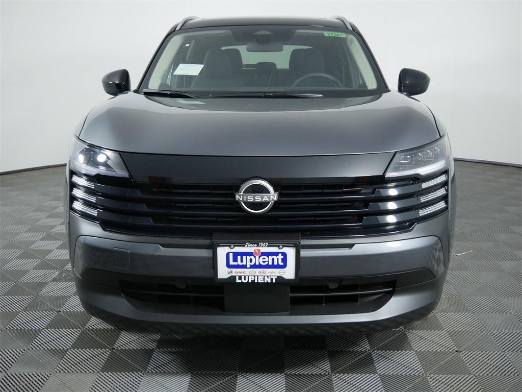 new 2025 Nissan Kicks car, priced at $28,508