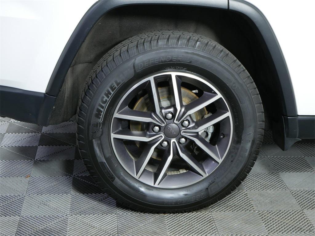used 2020 Jeep Grand Cherokee car, priced at $22,988
