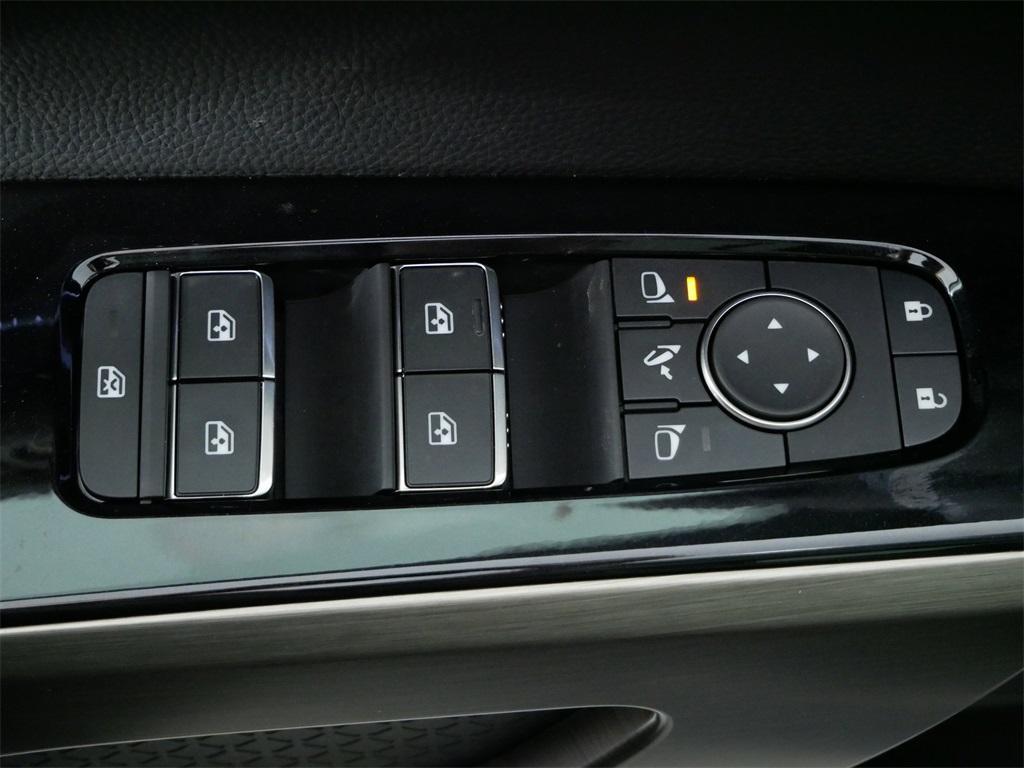 new 2025 Nissan Pathfinder car, priced at $50,985