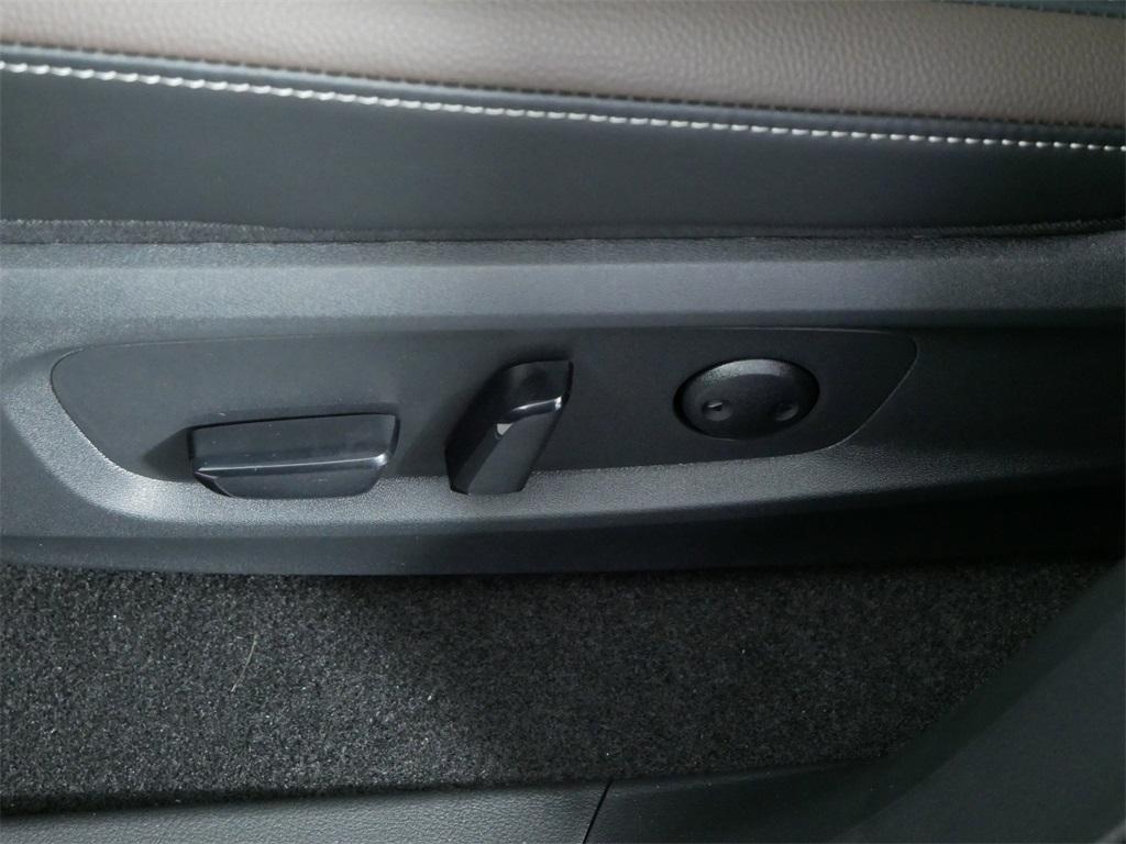 new 2025 Nissan Pathfinder car, priced at $50,985