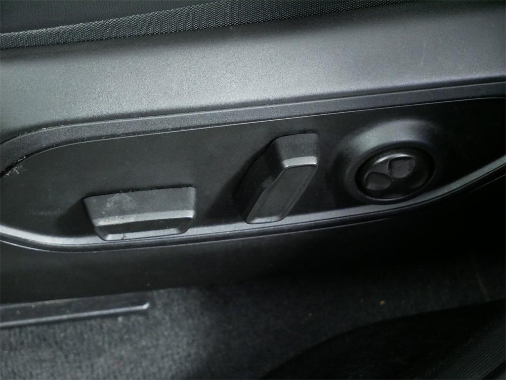 used 2022 Jeep Grand Cherokee L car, priced at $34,452
