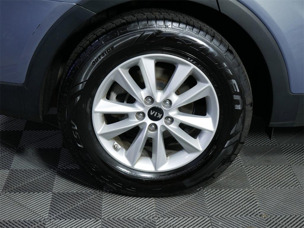 used 2020 Kia Sorento car, priced at $12,798