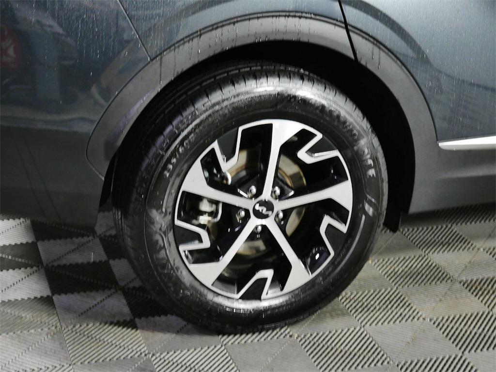 used 2025 Kia Sportage car, priced at $29,998