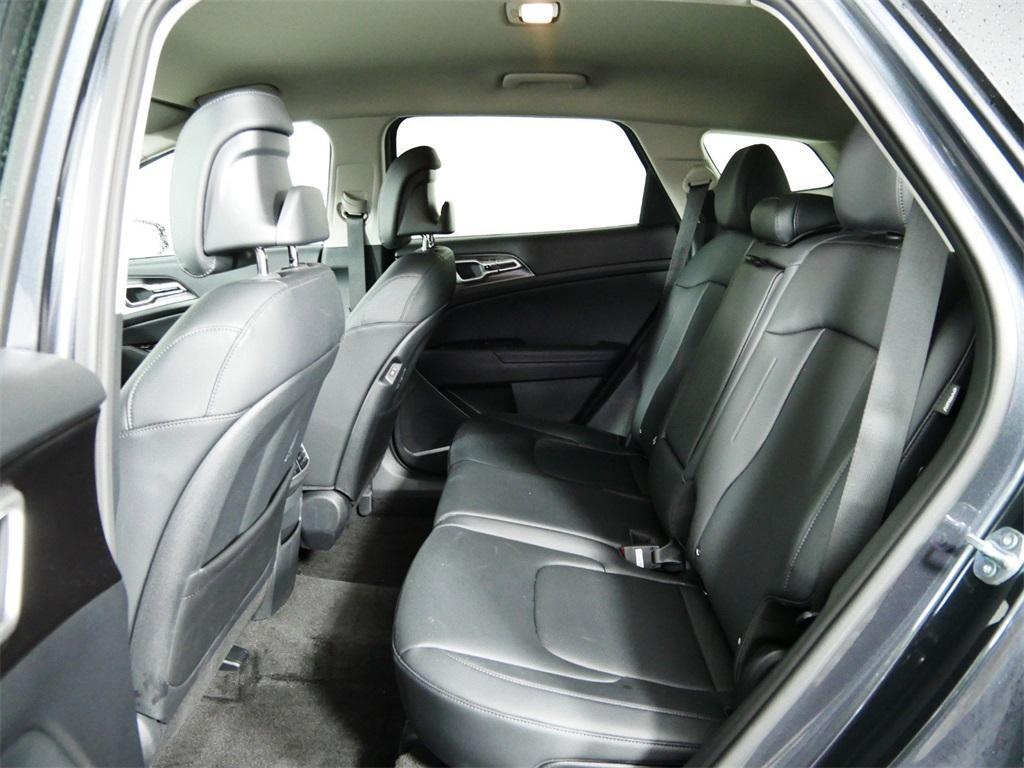 used 2025 Kia Sportage car, priced at $29,998