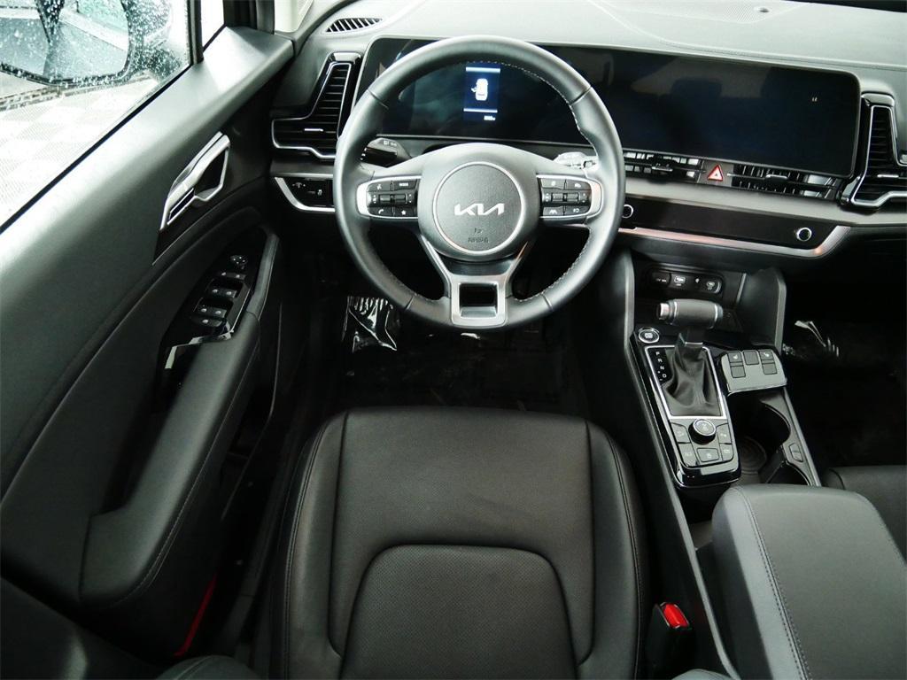 used 2025 Kia Sportage car, priced at $29,998