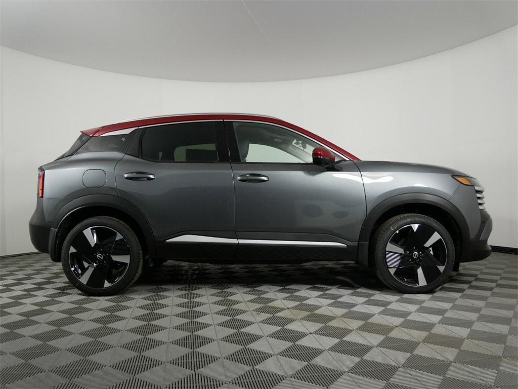 new 2025 Nissan Kicks car, priced at $29,058