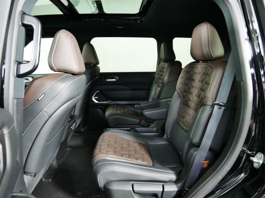 new 2025 Nissan Armada car, priced at $86,034