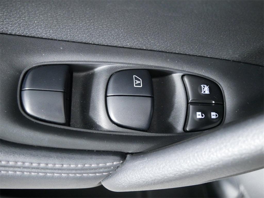 used 2020 Nissan Rogue car, priced at $19,998