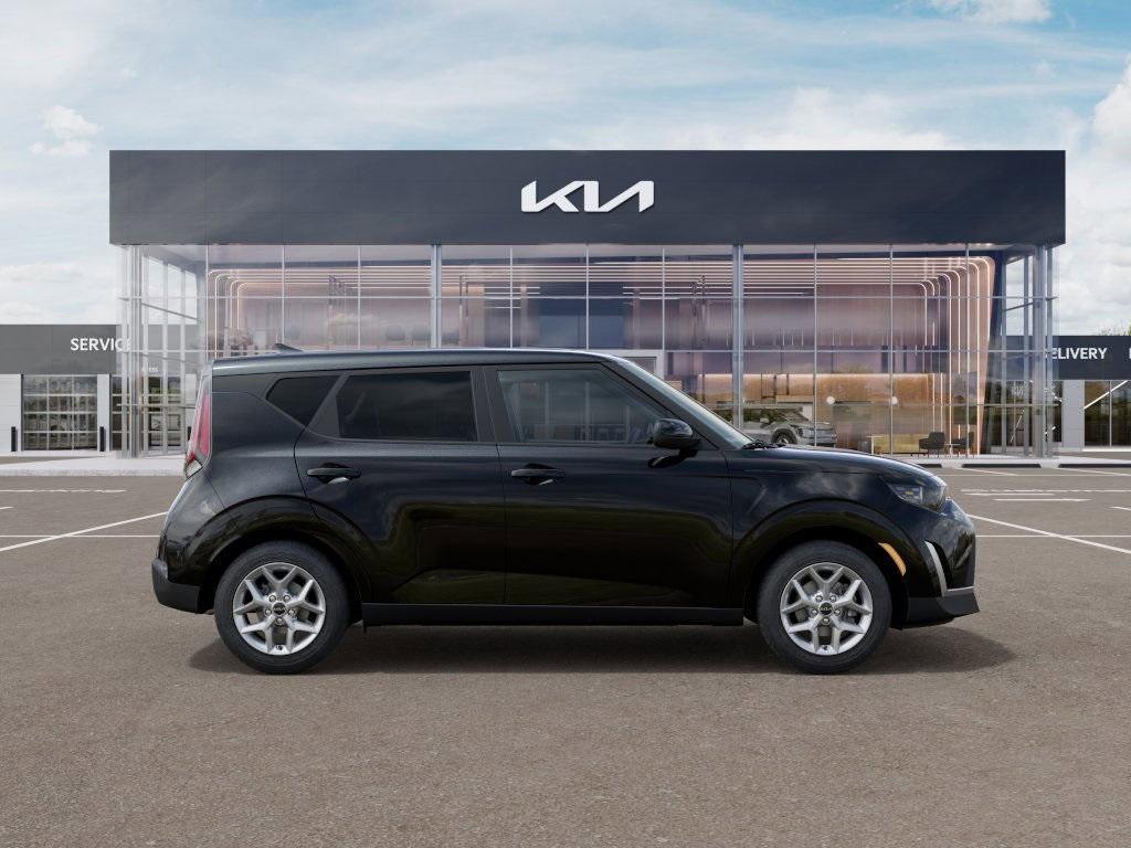 new 2025 Kia Soul car, priced at $21,971