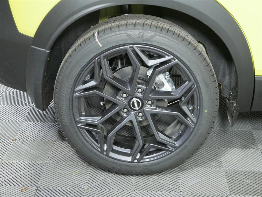 new 2026 Nissan Kicks car, priced at $30,550