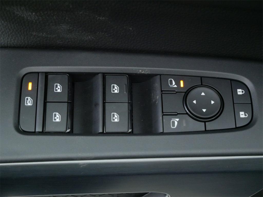 new 2025 Nissan Pathfinder car, priced at $45,573