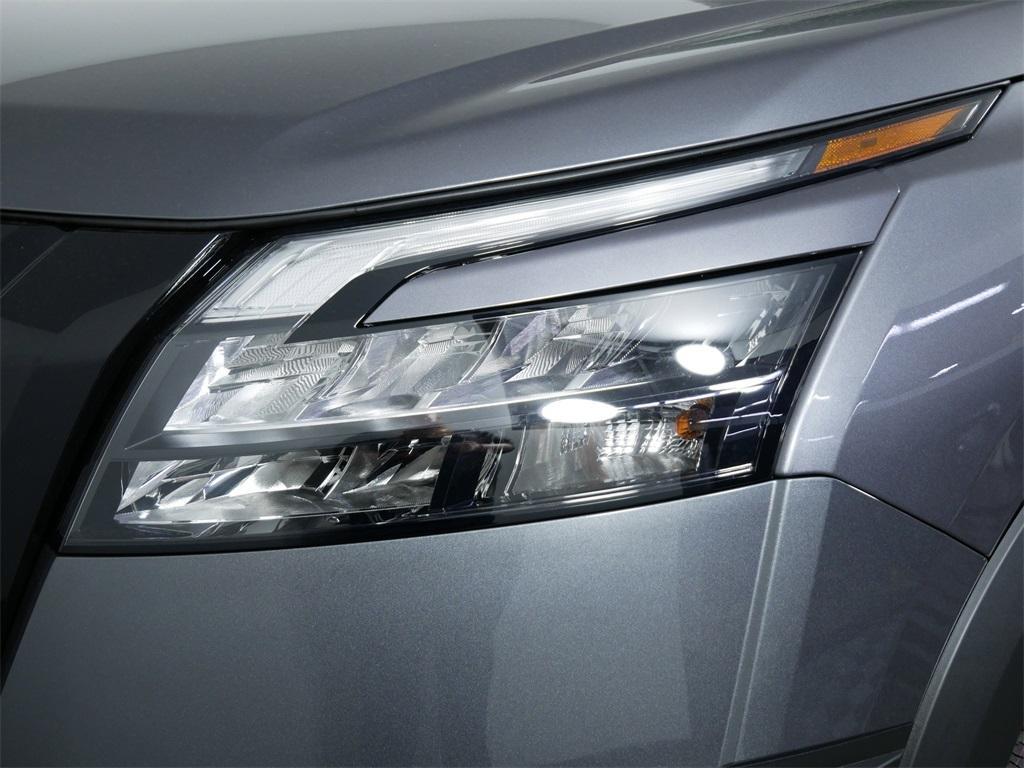 new 2025 Nissan Pathfinder car, priced at $45,573