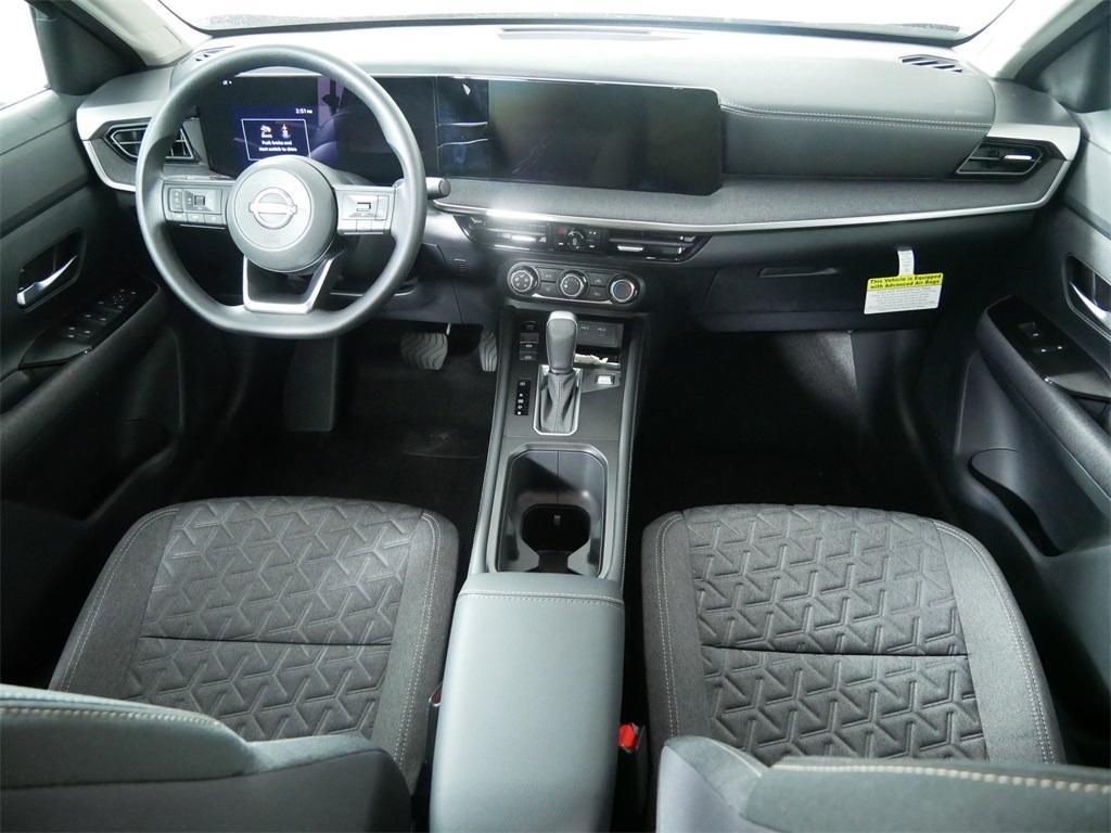 new 2025 Nissan Kicks car, priced at $25,477
