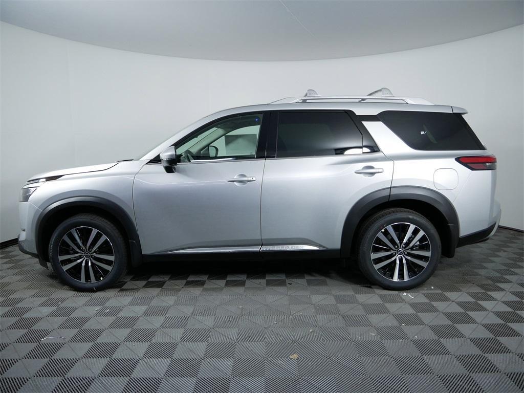 new 2025 Nissan Pathfinder car, priced at $52,945