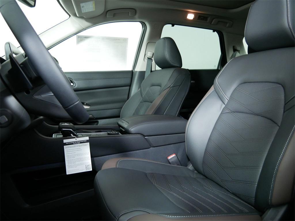 new 2025 Nissan Pathfinder car, priced at $52,945