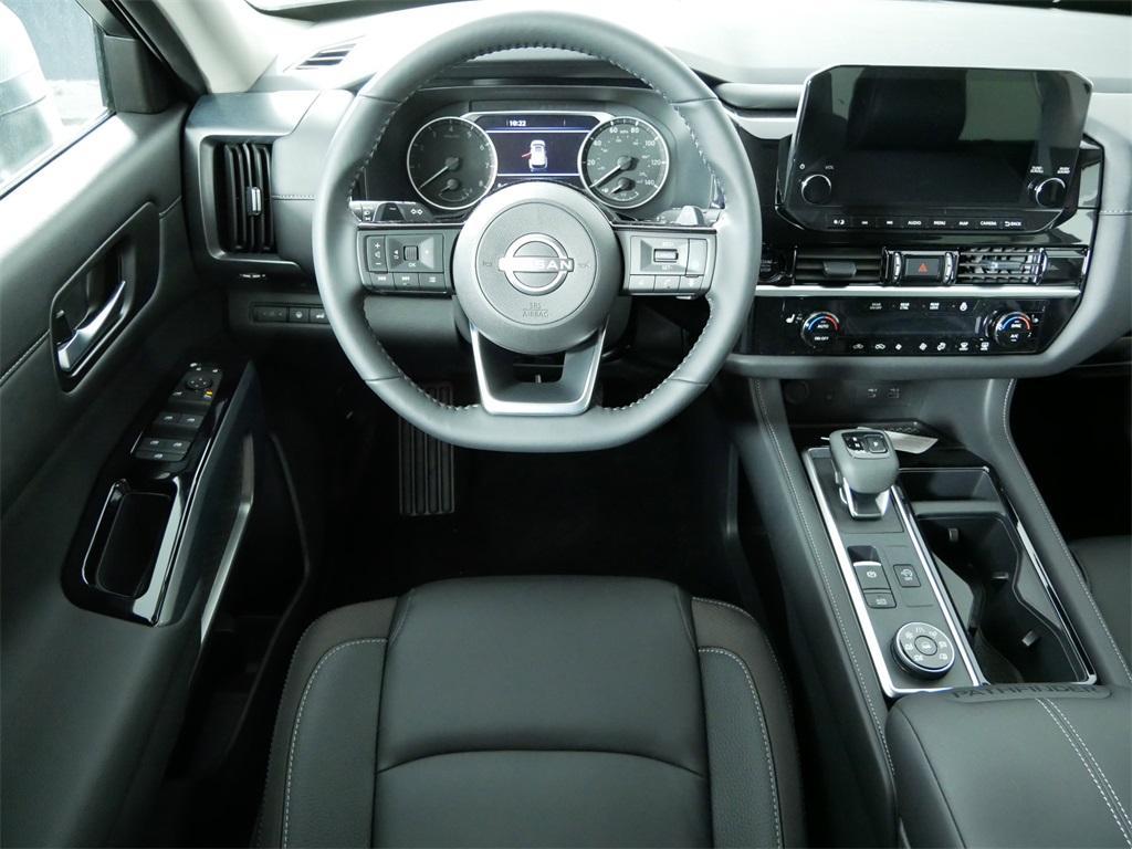 new 2025 Nissan Pathfinder car, priced at $42,735
