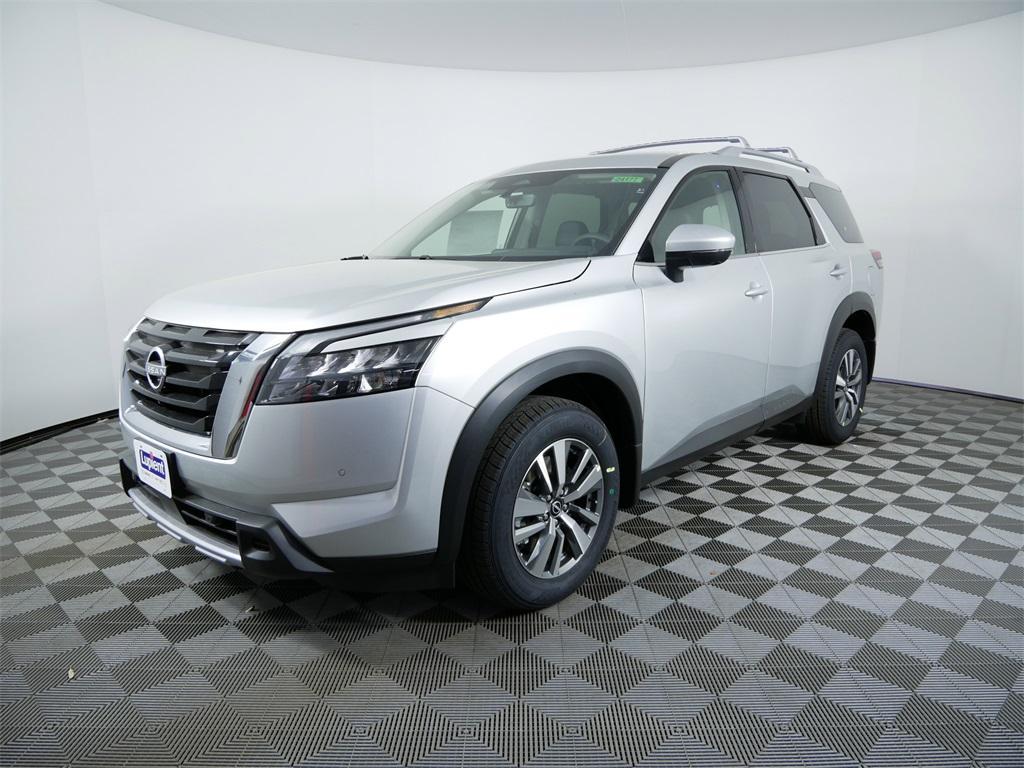 new 2025 Nissan Pathfinder car, priced at $42,735