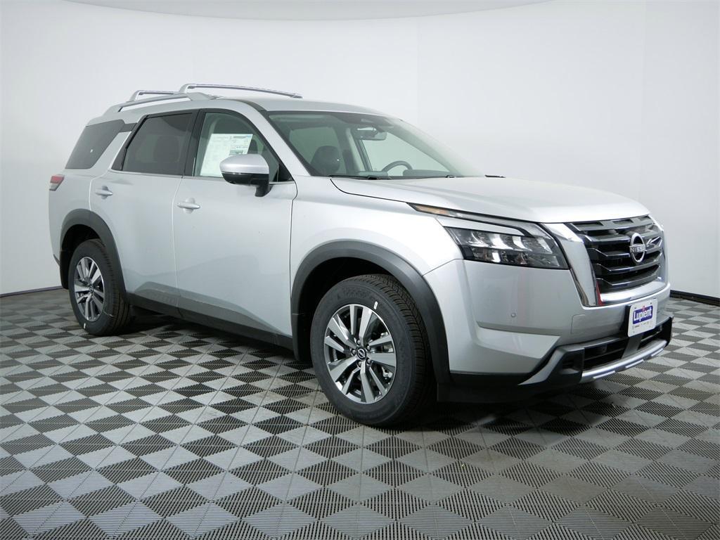 new 2025 Nissan Pathfinder car, priced at $42,735