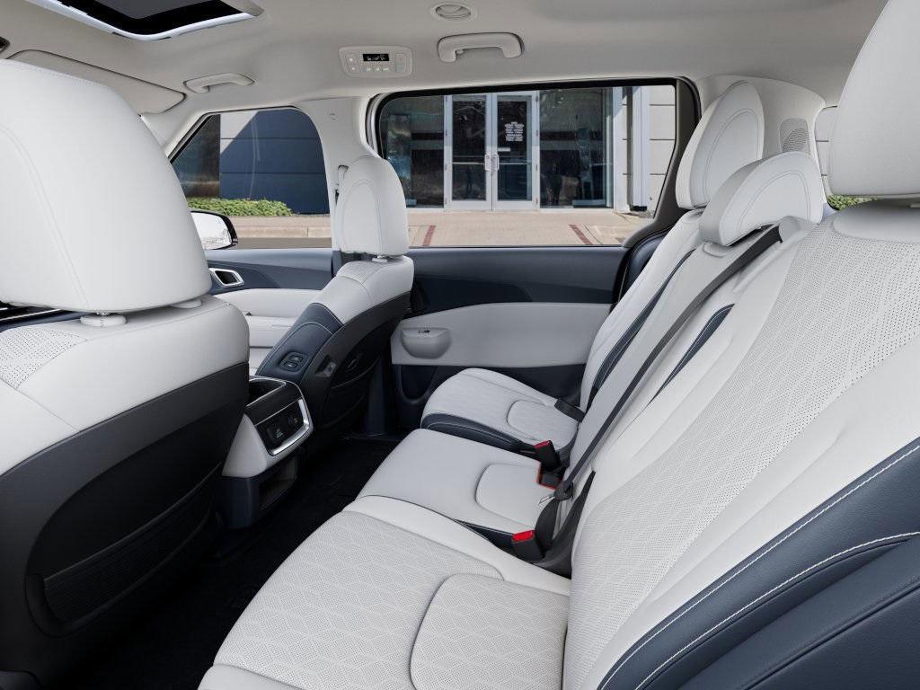 new 2026 Kia Carnival Hybrid car, priced at $46,771