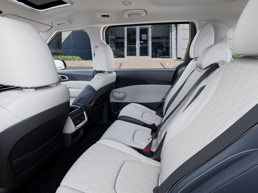new 2026 Kia Carnival car, priced at $50,285