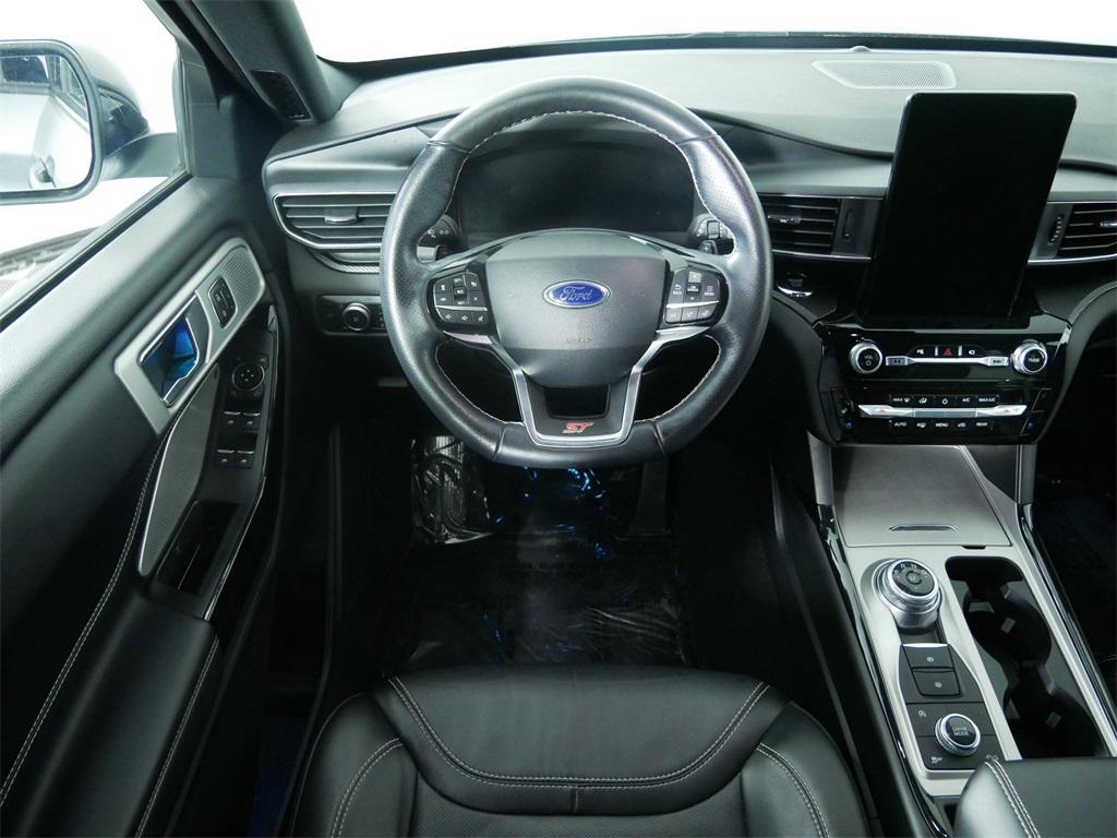 used 2022 Ford Explorer car, priced at $35,995