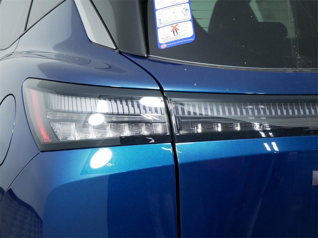 new 2025 Nissan Murano car, priced at $50,230