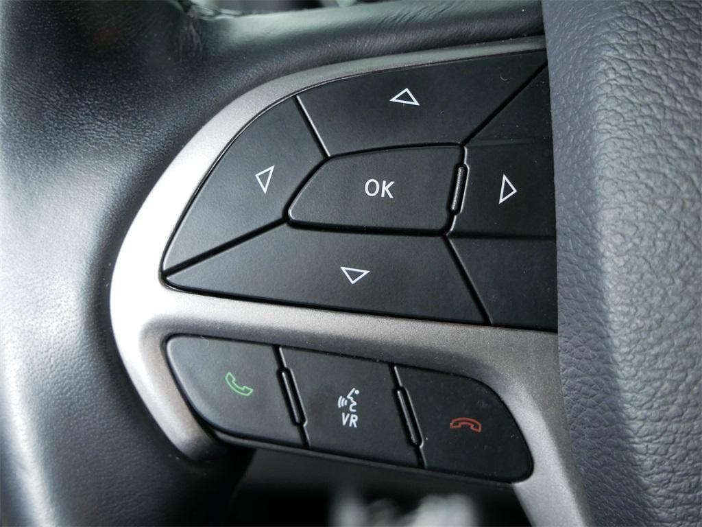 used 2020 Jeep Grand Cherokee car, priced at $25,998