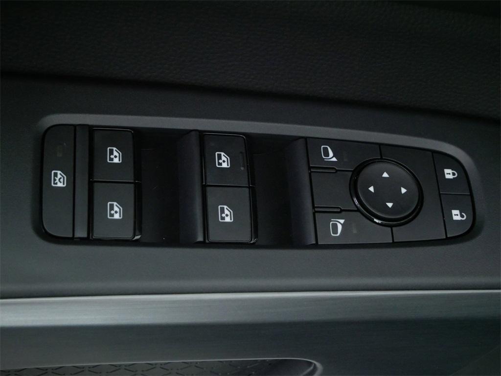 new 2025 Nissan Pathfinder car, priced at $45,505
