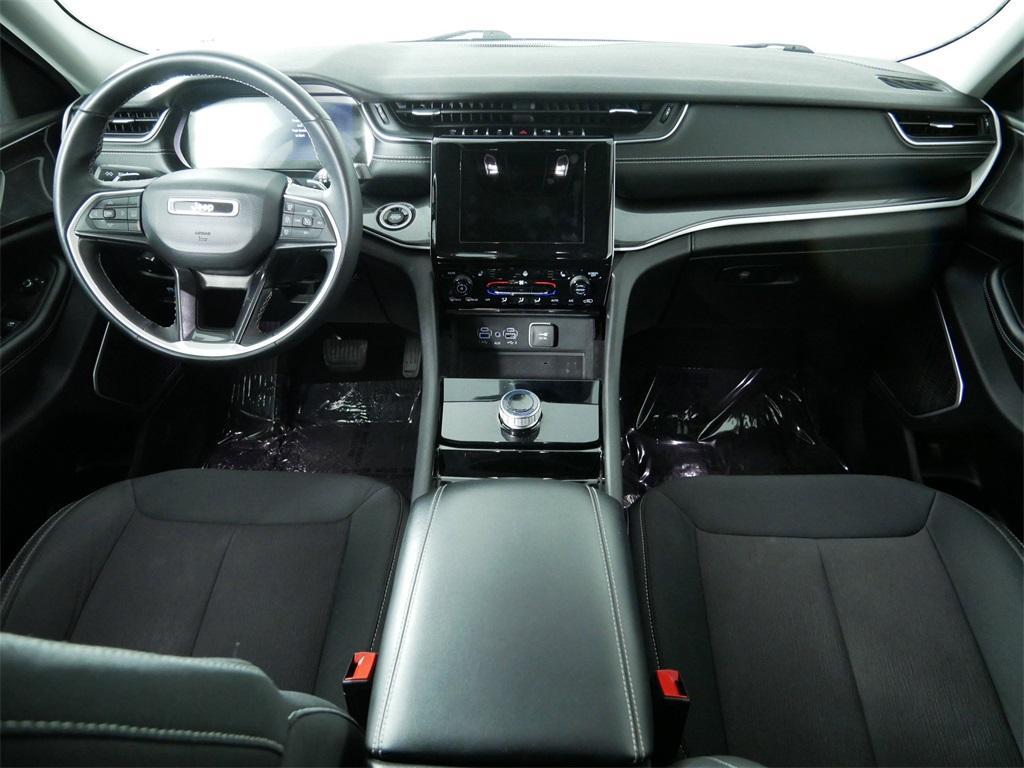 used 2022 Jeep Grand Cherokee car, priced at $27,397