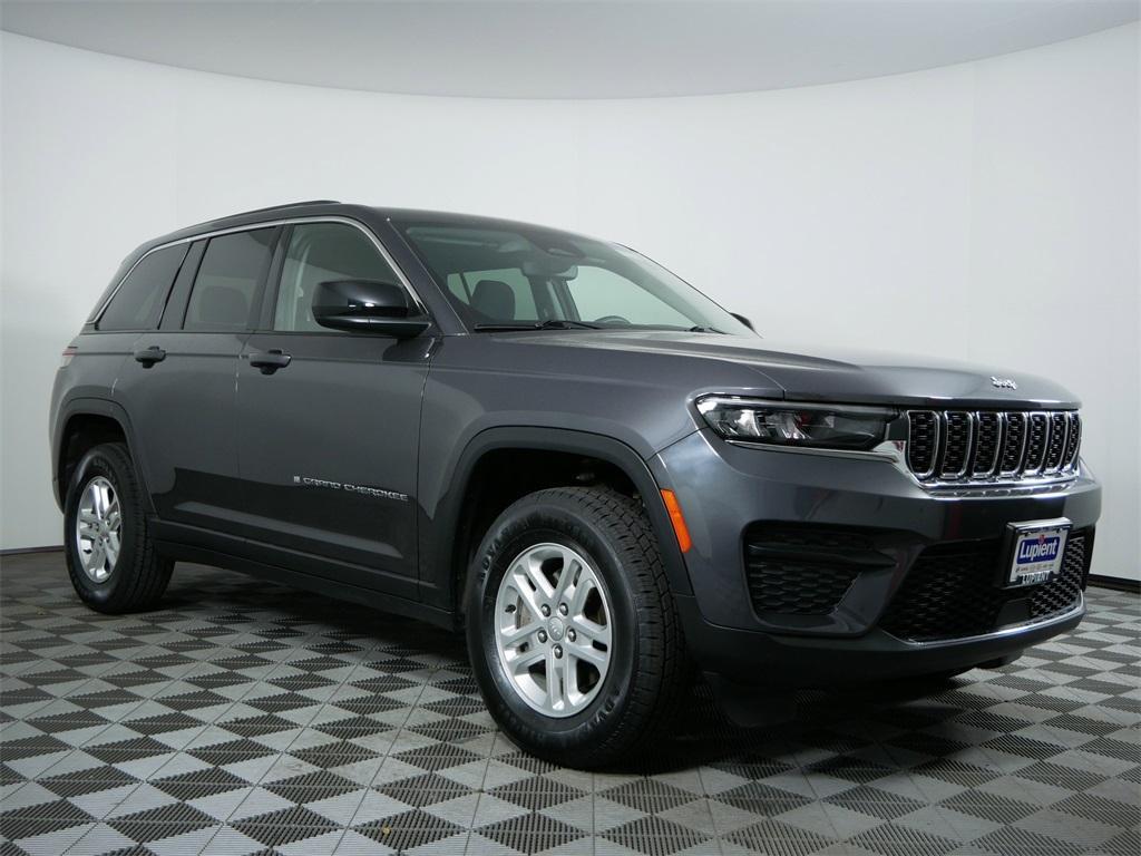 used 2022 Jeep Grand Cherokee car, priced at $27,397