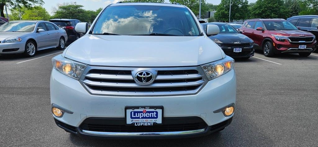 used 2013 Toyota Highlander car, priced at $16,325