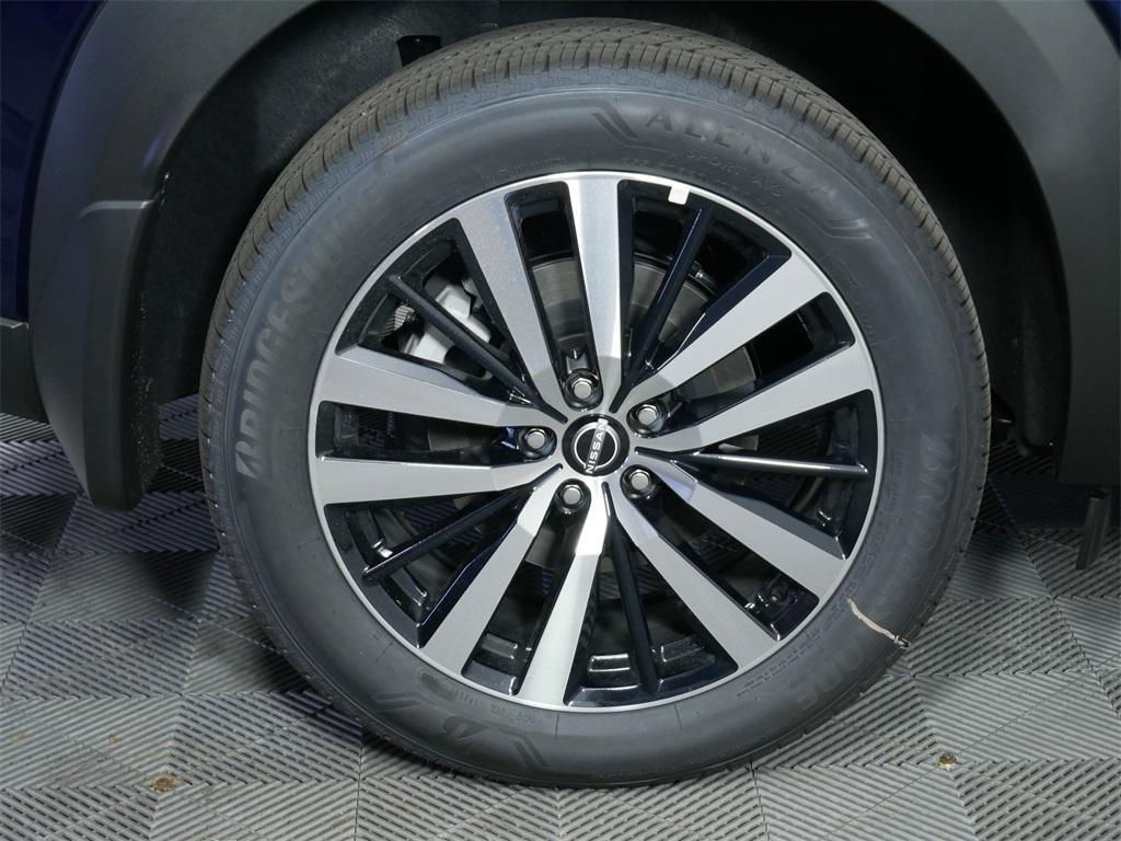 new 2025 Nissan Pathfinder car, priced at $51,535