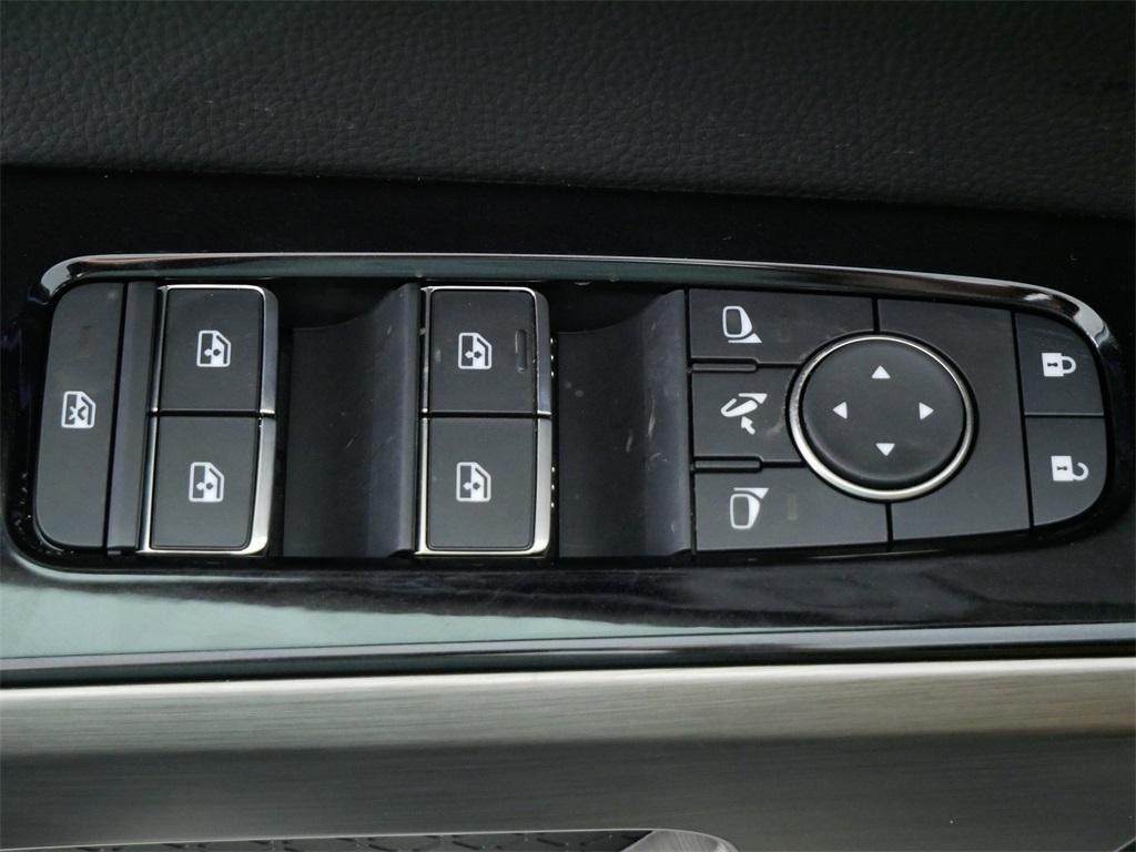 new 2025 Nissan Pathfinder car, priced at $51,535