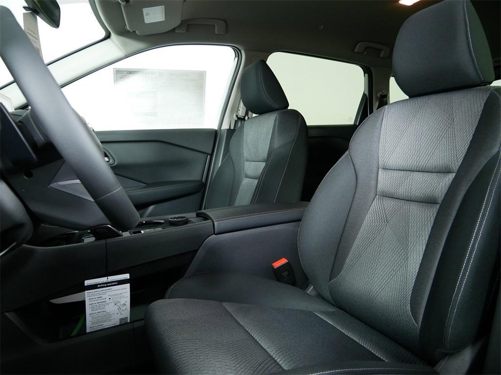 new 2025 Nissan Rogue car, priced at $33,335
