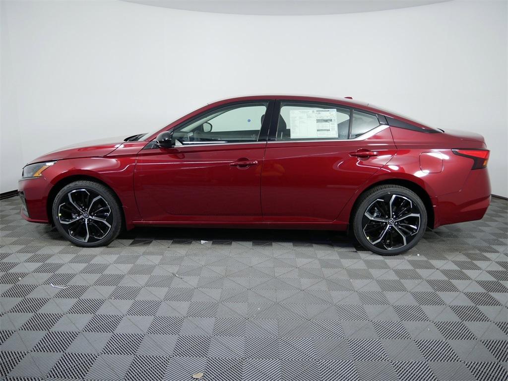 new 2025 Nissan Altima car, priced at $32,525