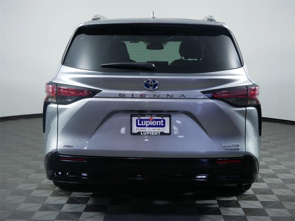 used 2023 Toyota Sienna car, priced at $51,500