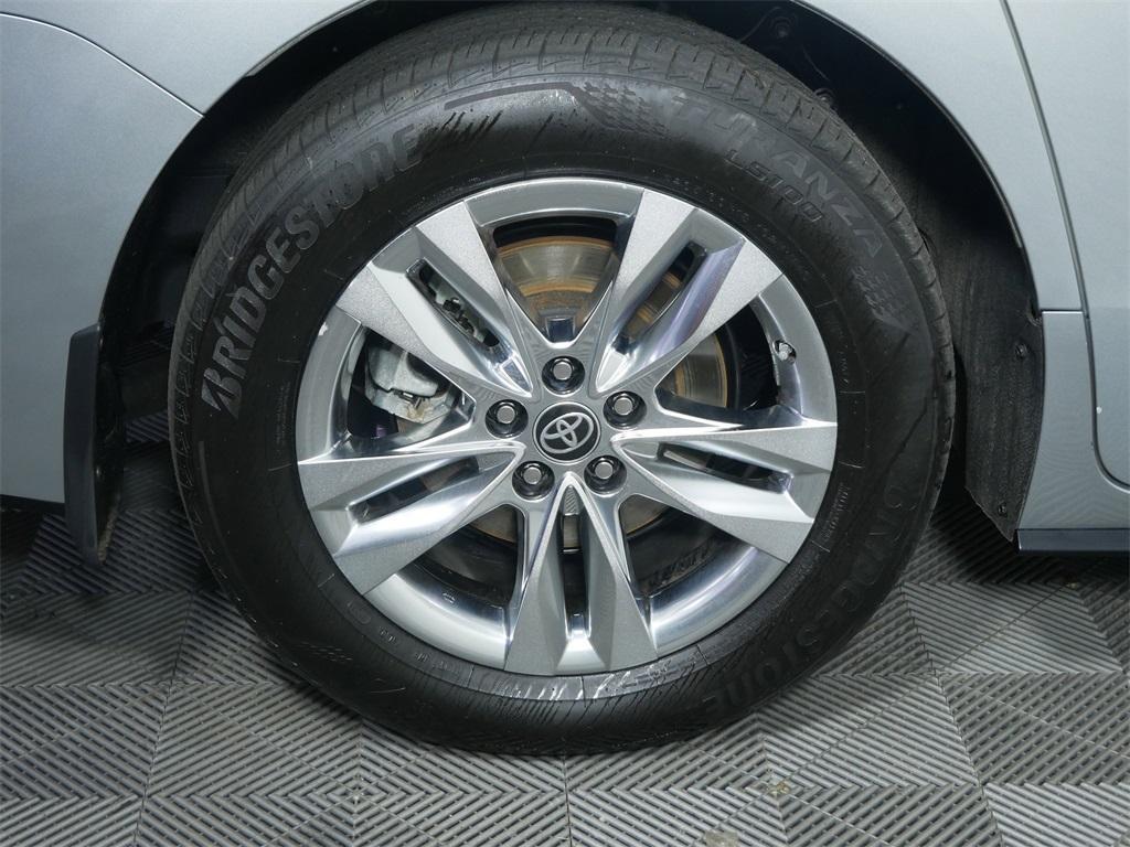 used 2023 Toyota Sienna car, priced at $51,500