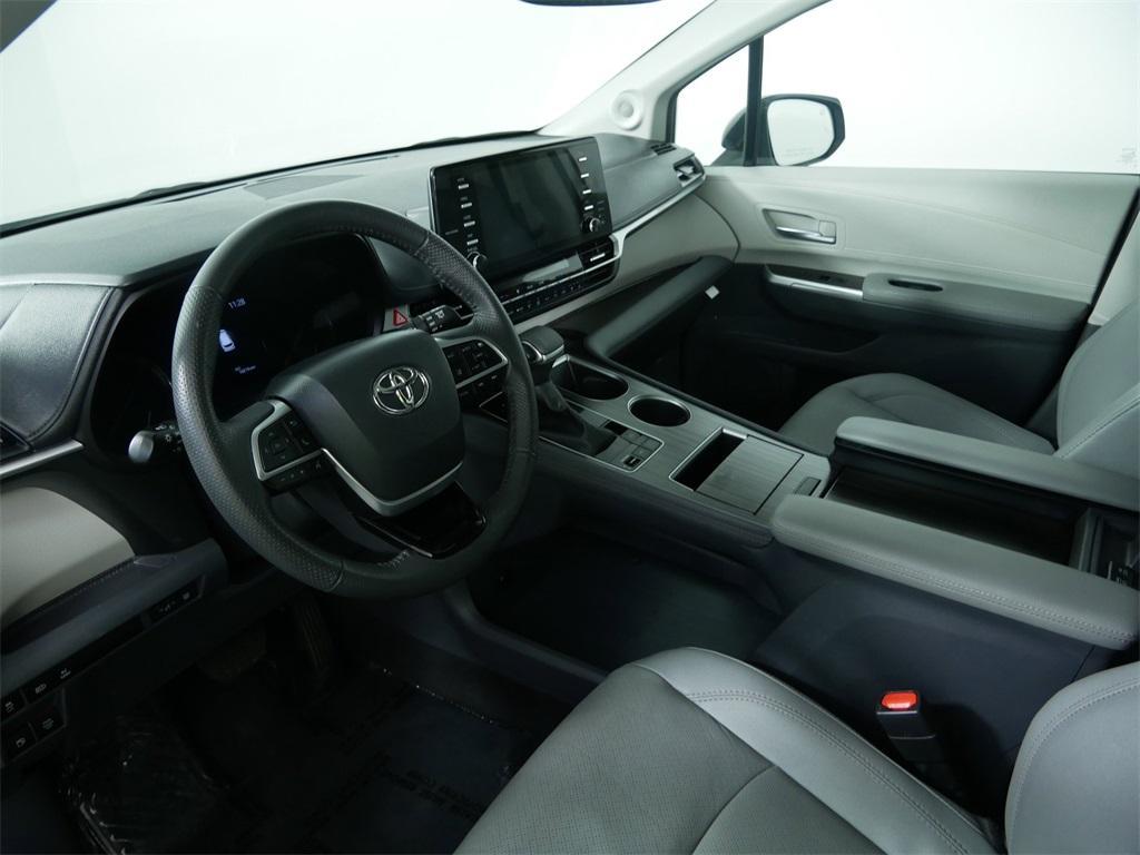 used 2023 Toyota Sienna car, priced at $51,500