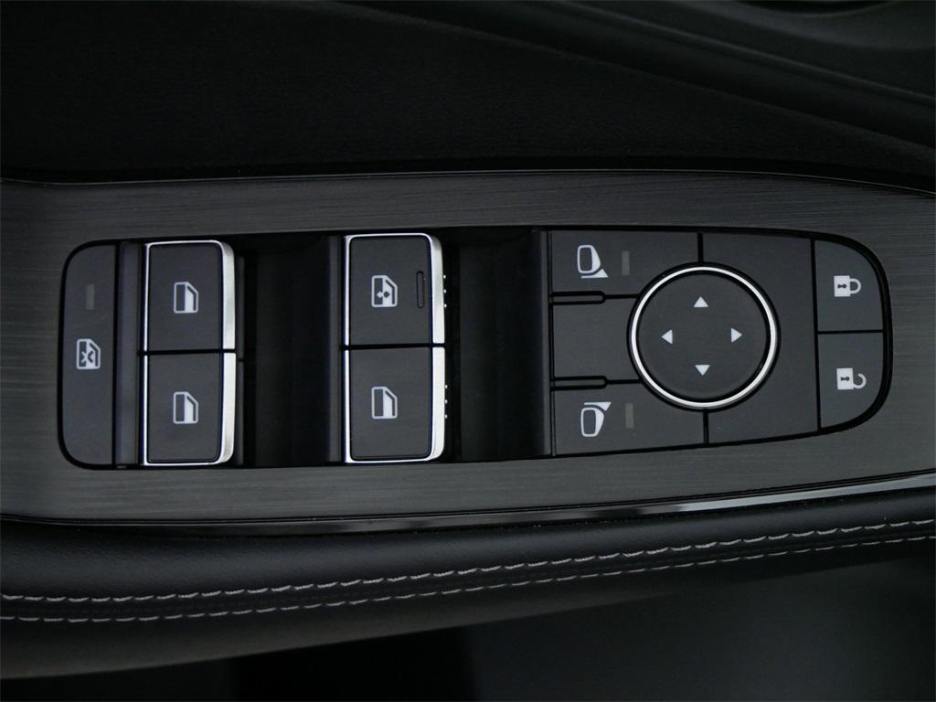 new 2025 Nissan Rogue car, priced at $39,285
