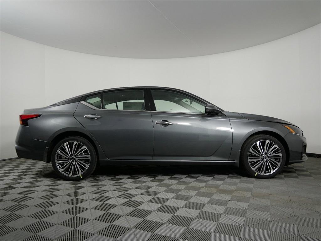 new 2025 Nissan Altima car, priced at $34,901