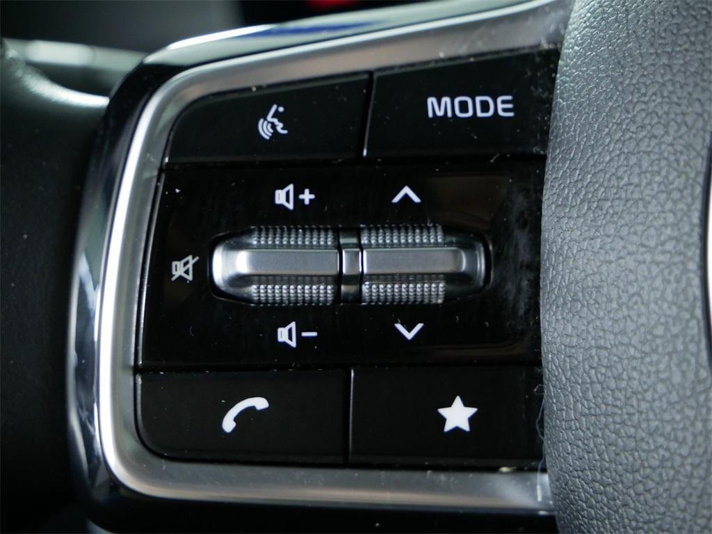 used 2024 Kia Sorento car, priced at $33,860