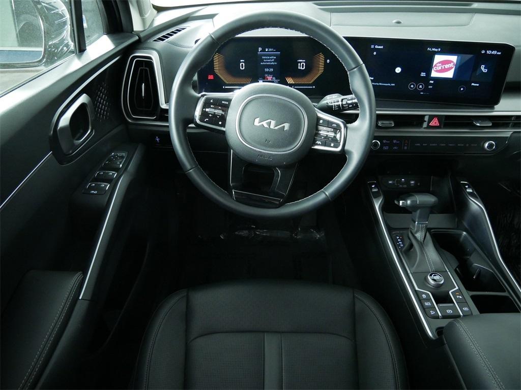 used 2024 Kia Sorento car, priced at $33,860